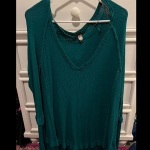 Free people real long sleeve top with thumb cut outs